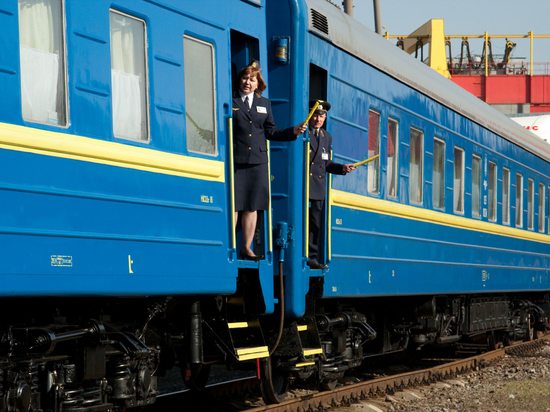 В Крым не Пускают Поезда с Украины